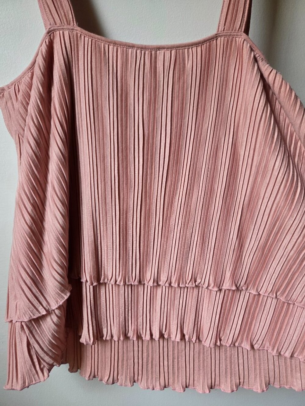 NWT EXPRESS BLUSH PINK ACCORDION / PLEATED TANK TOP SIZE L - Picture 6 of 10
